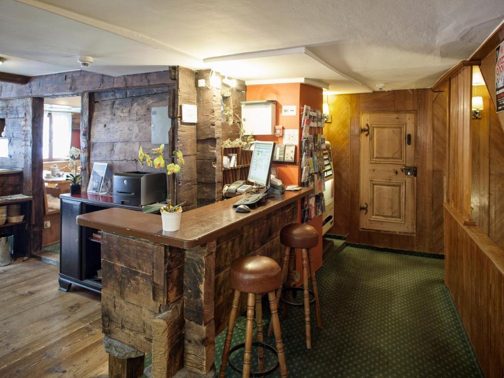 Hotel Alte Post By Mountain Hotels Davos Bagian luar foto